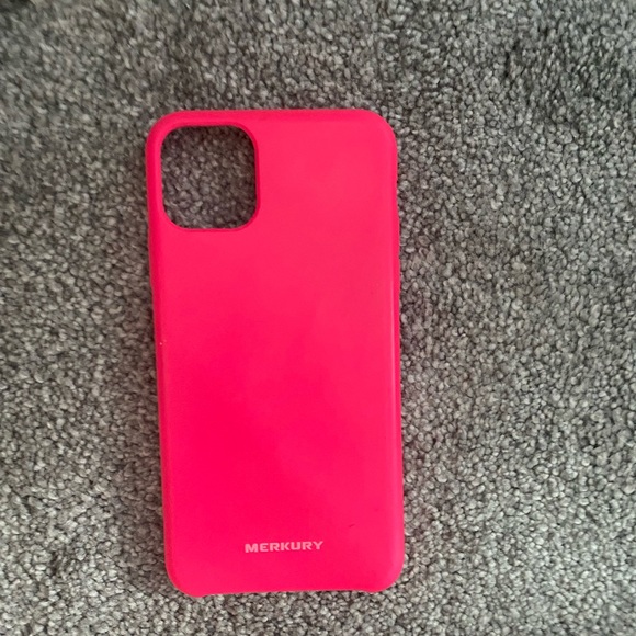 iPhone 11 Pro Max case - Picture 1 of 2